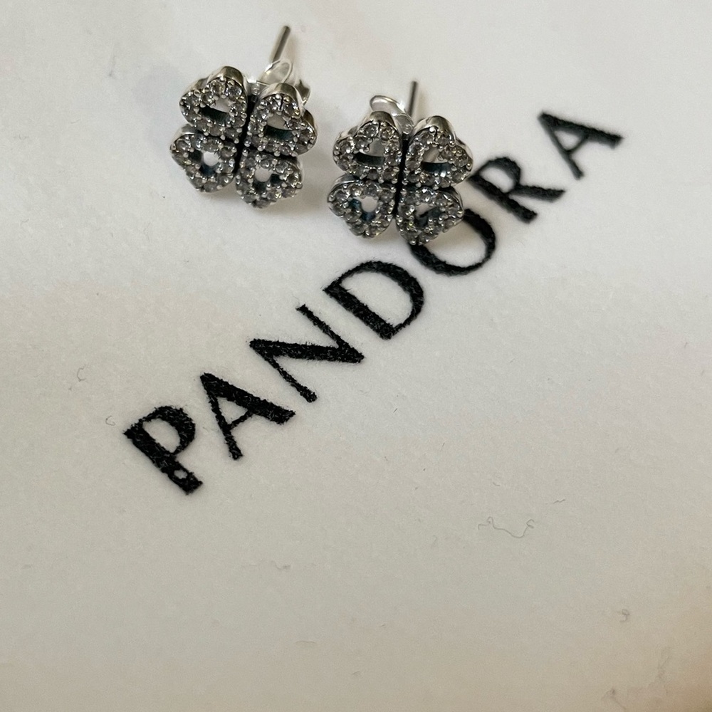 New Pandora Earrings with dust bag